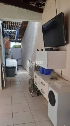 Imagem CASA 3 DORMITÓRIOS SENDO 1 SUÍTE - RESIDENCE CLUB VILLA BRANCA