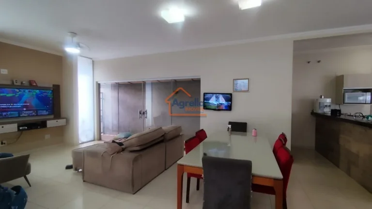 Imagem Casa à venda no bairro Jardim Patrícia - Mogi Mirim/SP