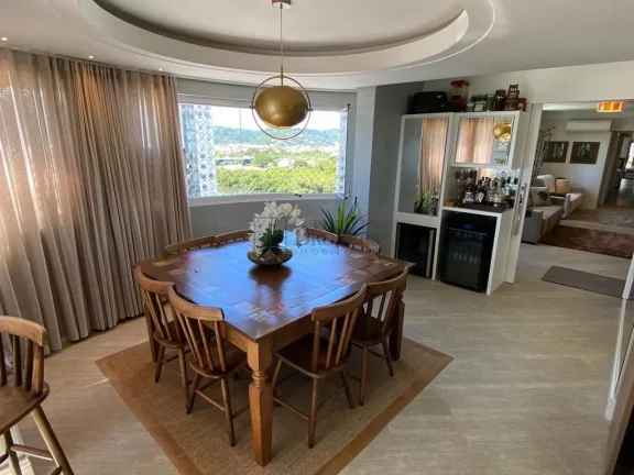 Imagem Apartamento Quadra Mar com 3 suítes à venda na Barra Sul em Balneário Camboriú/S