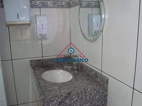 Imagem Prédio Comercial em avenida de grande fluxo