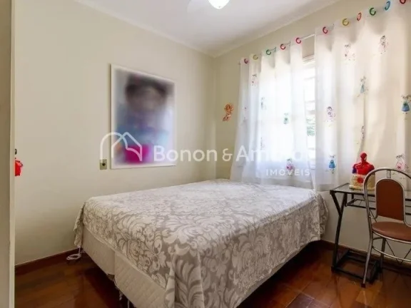 Imagem Venha conhecer esse charmoso sobrado, bem localizado no bairro Parque Imperador, com 168m² de área...