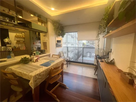 Imagem Apartamento à venda ou para alugar com 2 quartos, sendo 1 suíte, no condomínio You Collection Alves Guimarães, São Paulo - SP