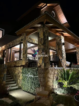 Imagem Condominío Saint Moritz - Casa à venda no bairro Centro - Gramado/RS