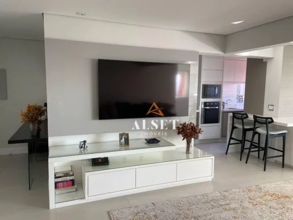Imagem Apartamento reformado com 2 suítes no Anália Franco