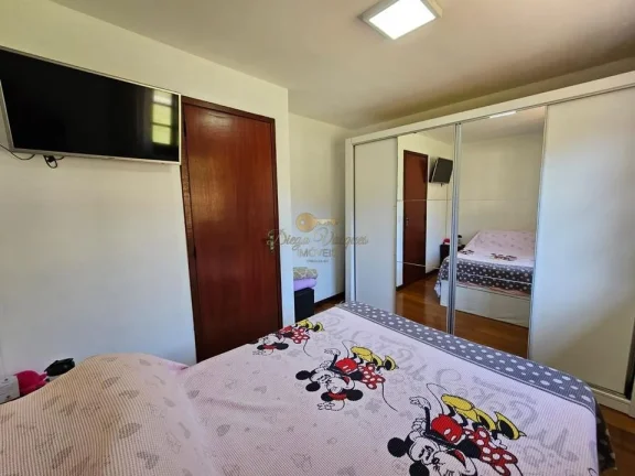 Imagem Casa em Condomínio para Venda em Teresópolis / RJ no bairro Parque do Imbui