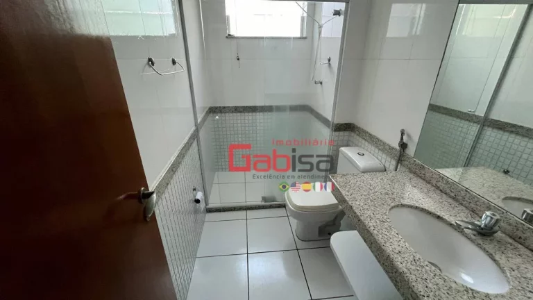 Imagem Apartamento com 3 dormitórios para alugar, 120 m² por R$ 6.016,67/mês - Algodoal - Cabo Frio/RJ