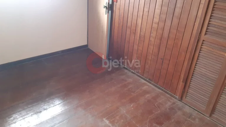 Imagem Casa tríplex a venda em condomínio com 3 quartos no Peró - Cabo frio