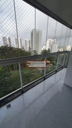Imagem Espaçoso apartamento com sacada em Santo Amaro - São Paulo: 160M², 3 quartos e 4 banheiros à venda ou locação por R$7.000