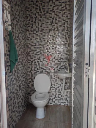 Imagem Vendo ou Troco – Chácara Imperdível no Lago Azul