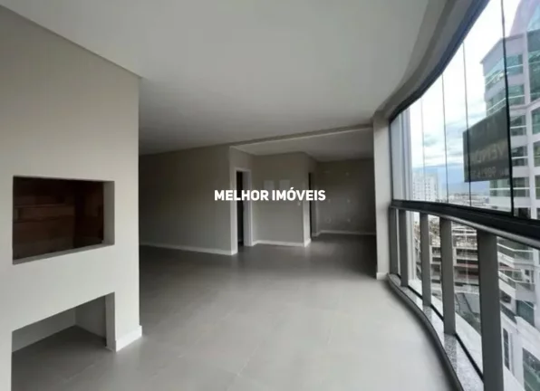 Imagem Apartamento á venda com 3 suítes e 2 vagas localizado em Meia Praia Itapema
