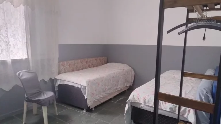 Imagem Imóvel à Venda no Guarujá/SP | 2 Casas no Mesmo Terreno | 900m da Praia