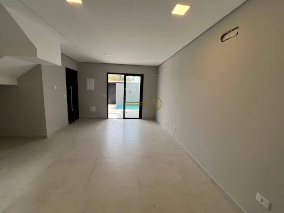 Imagem Lindíssimo Sobrado à venda, Novo e com muito bom gosto no acabamento