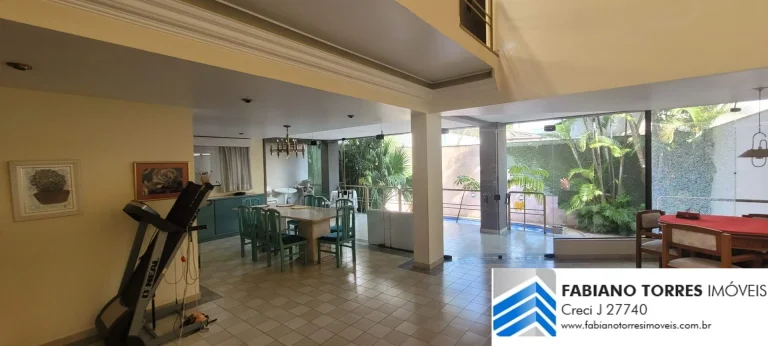 Imagem Viva em Estilo e Conforto na Mansão dos Sonhos no Parque dos Pássaros em SBC