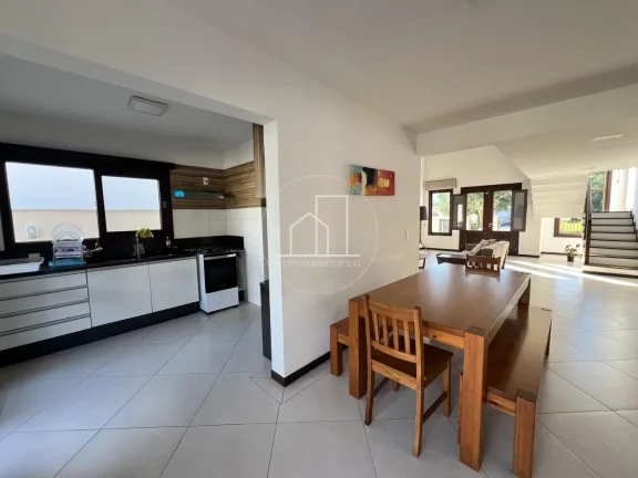 Imagem Casa / Sobrado para Venda em Florianópolis / SC no bairro São João do Rio Vermelho