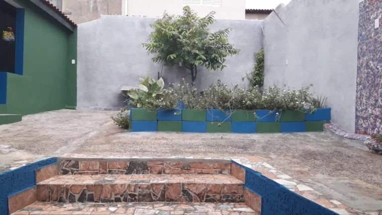 Imagem CASA AMPLA COM EDÍCULA - JARDIM SÃO JORGE - HORTOLÂNDIA