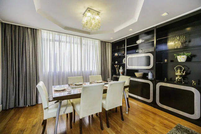 Imagem Apartamento Santa Cecília - 212M², 3 Dorms, 1 Suíte, 2 Vagas, Lavabo.