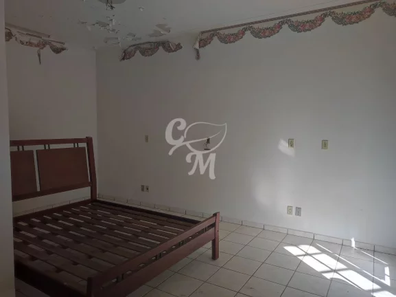 Imagem Chácara com 6.300m²