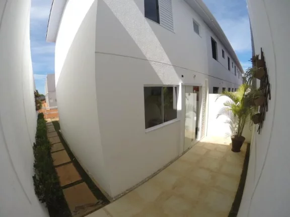 Imagem Sobrado com 2 dormitórios à venda, 60 m² por R$ 340.000,00 - Vila Colorado - Suzano/SP