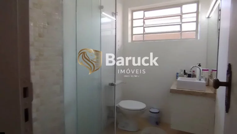 Imagem Sobrado com 3 Quartos à Venda, 227 m² em Cidade Vargas - São Paulo