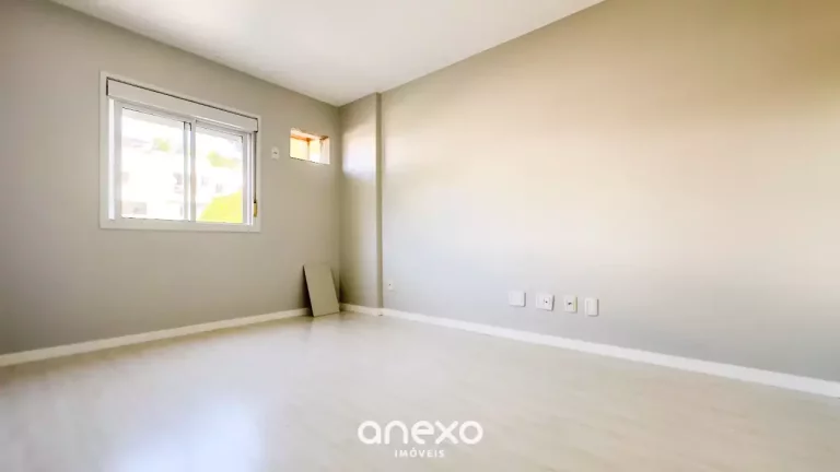 Imagem Apartamento para Locação em Blumenau com 3 dormitórios sendo 3 suítes com 2 vagas de garagem.