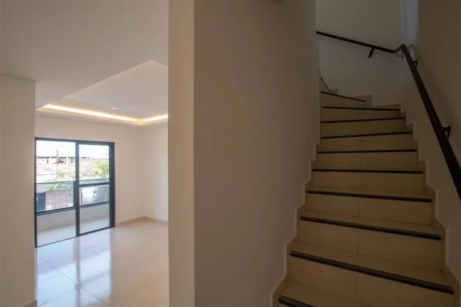 Imagem Casa à Venda em Jardim Melvi, Praia Grande - SP