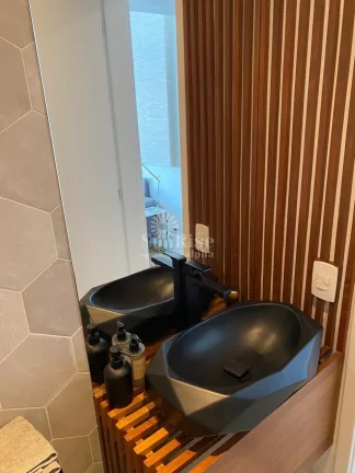 Imagem Apartamento à venda R$2.100.000 com 3 quartos e 2 vagas 136m²