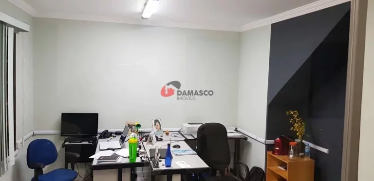 Imagem Sobrado à venda 3 Quartos, 1 Suite, 2 Vagas, 165M², Vila Mazzei, Santo André - SP