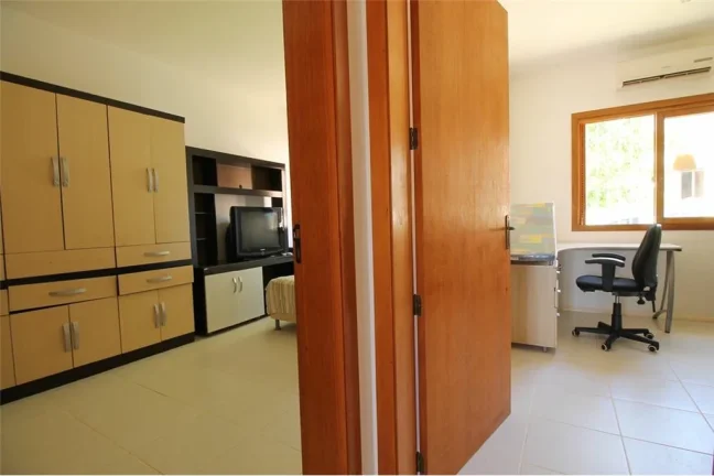 Imagem Casa em Condomínio para venda no bairro Agronomia em Porto Alegre