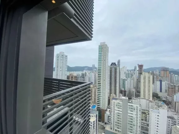 Imagem Apartamento de alto padrão com vista para o mar com 4 suítes e 2 vagas em Balneário Camboriú