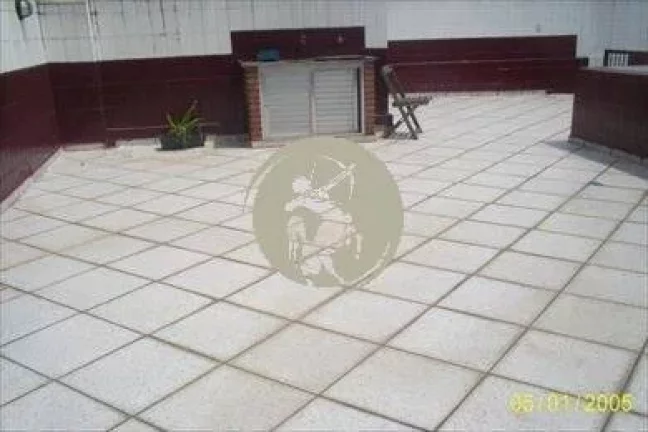 Imagem GARAGEM FECHADA 2 AUTOS E VÁRIAS MOTOS