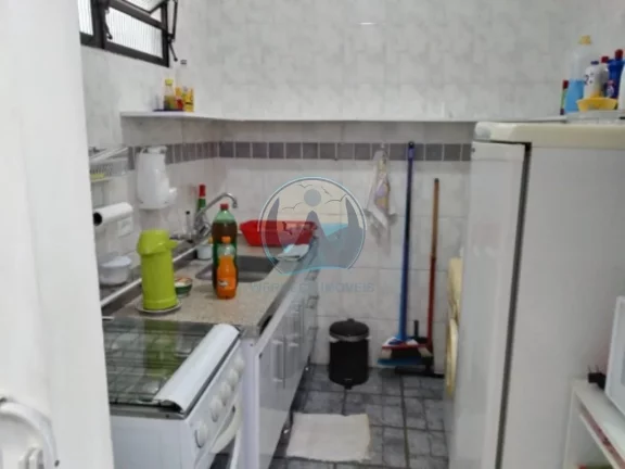 Imagem Apto à venda em Ubatuba-SP, Praia Grande: 1 quarto, 2 salas, 1 banheiro, 1 vaga, 40m² de área.