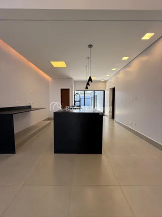 Imagem Casa térrea à venda no Condomínio Campos do Conde 2 - Paulínia/SP
3 suítes | 189 m² de constru...