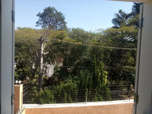 Imagem Casa de Condomínio com 4 Quartos para alugar, 475m² -Jd Leonor