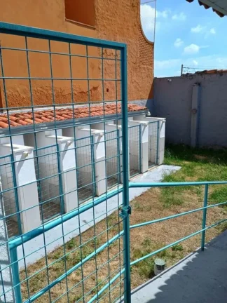 Imagem Ponto Comercial em Sorocaba-SP: Locação na Vila Hortência com 3 salas, 1 banheiro e 220m² de área!