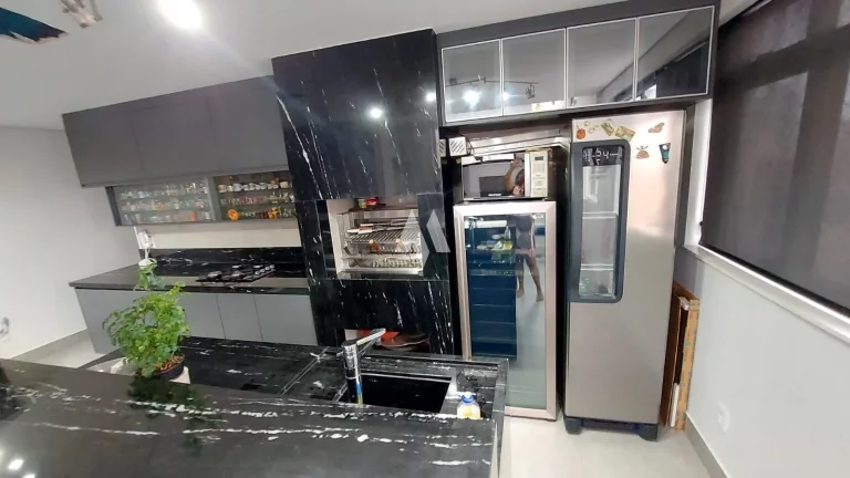 Imagem Cobertura à venda com 3 dormitórios com piscina privativa e ofurô na Pompéia de Santos/SP