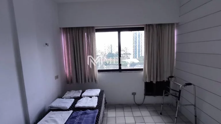 Imagem Oportunidade em CASA FORTE:180m², 04qts, 02suites, 02vagas...