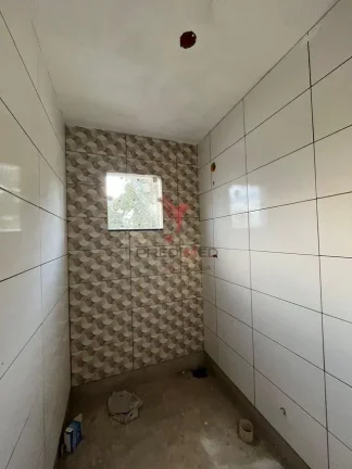 Imagem Casa Nova no Centro de Iguaba Grande:
  
 
 Oportunidade imperd...iacute;vel! Casa totalmente indep...