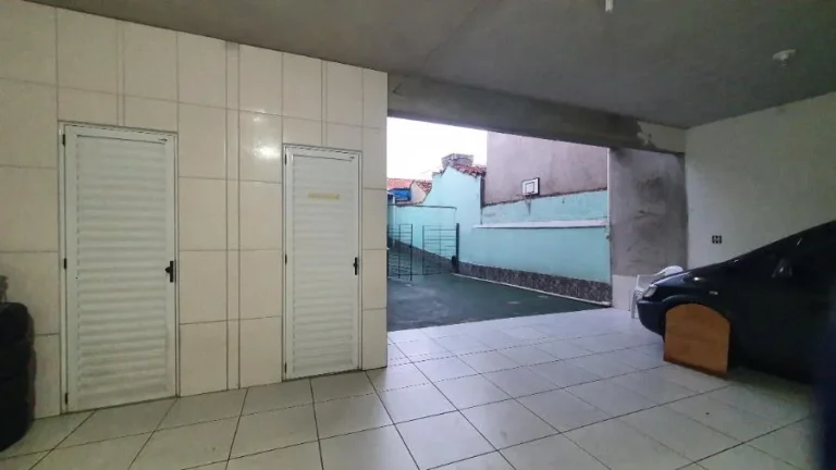 Imagem Sobrado para Venda por R$1.045.000,00 com 300m², 4 dormitórios, 3 suites e 6 vagas - Mooca, São paulo / SP - Cód. BDI37248