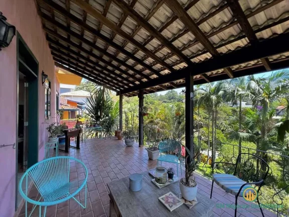 Imagem Casa com 5d/2sts - Estilo rústico, linda! Gourmet, home office, paisagismo