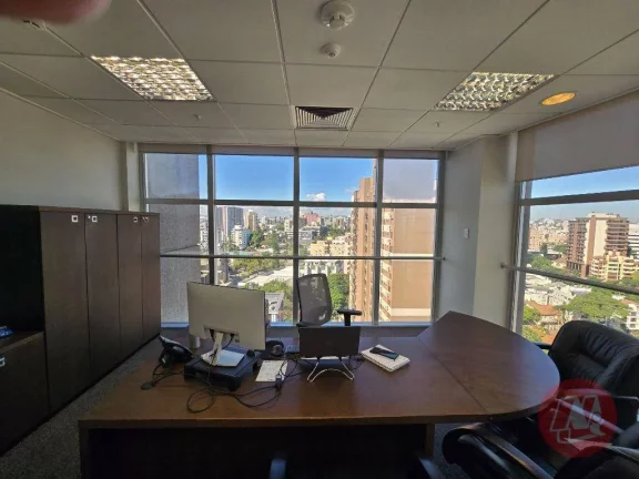 Imagem Andar Corporativo para alugar, 424 m² por R$ 41.500,00/mês - Higienópolis - Porto Alegre/RS