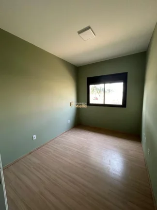 Imagem Casa em Condomínio com 3 Dormitorio(s) localizado(a) no bairro Cocão em Viamão / Rio Grande do Sul Ref.:57580466