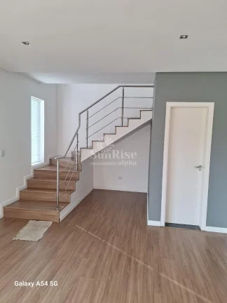 Imagem Casa à Venda no Valville - 245 m² - 3 suítes - 4 vagas - R$2.280.000 Alphaville - Santana de Parnaíba-SP