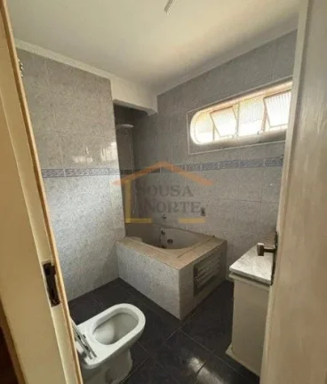 Imagem Sobrado com 165 m² de área útil, distribuídos em ambientes amplos e bem planejados, sala, cozinh...