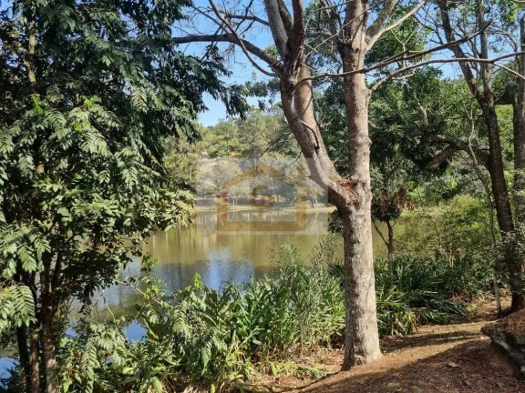 Imagem Linda natureza , frente ao lago!!! 4 suítes, 4 vagas