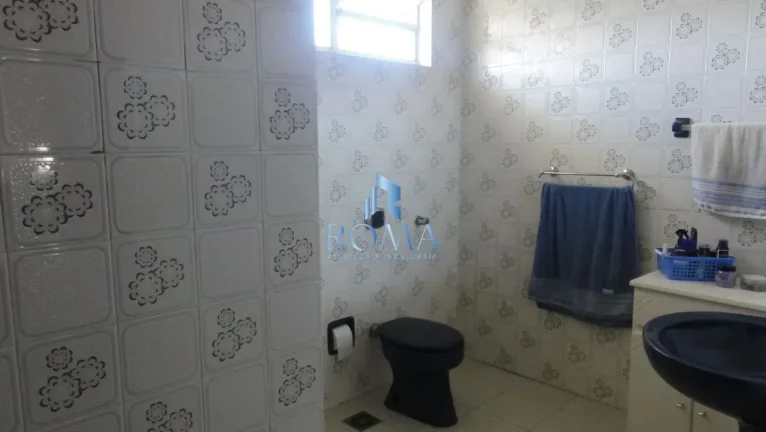 Imagem Casa 5 dormitórios à venda Duque de Caxias Santa Maria/RS