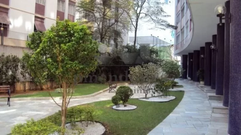 Imagem Apartamento com 236,74m2 à venda Av Angélica, Higienópolis, com 3 quartos e 1 vaga, reformado.
