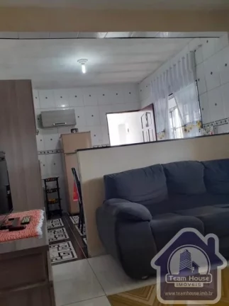 Imagem Casa com salão comercial a venda no Pq. Umuarama em Suzano