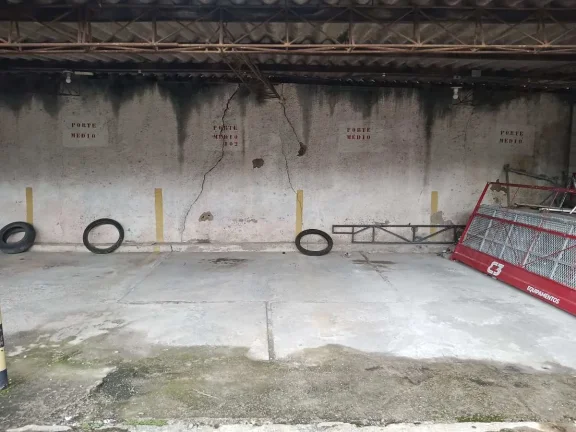 Imagem Apartamento à venda em Barbacena, Centro, com 4 quartos, 170m2
