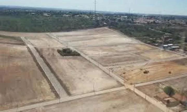 Imagem Lote para Venda em Teresina, Planalto Uruguai