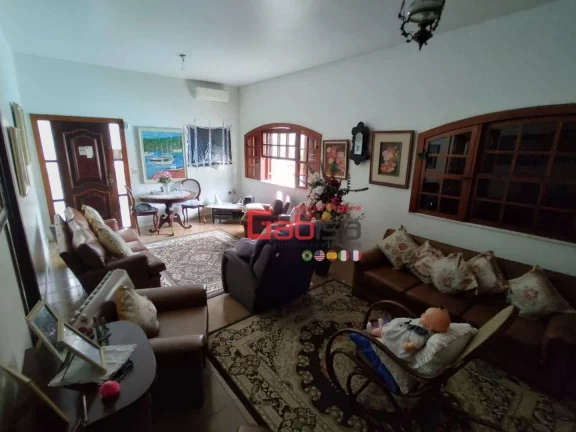 Imagem Casa com 3 dormitórios à venda, 180 m² por R$ 2.300.000,00 - Palmeiras - Cabo Frio/RJ